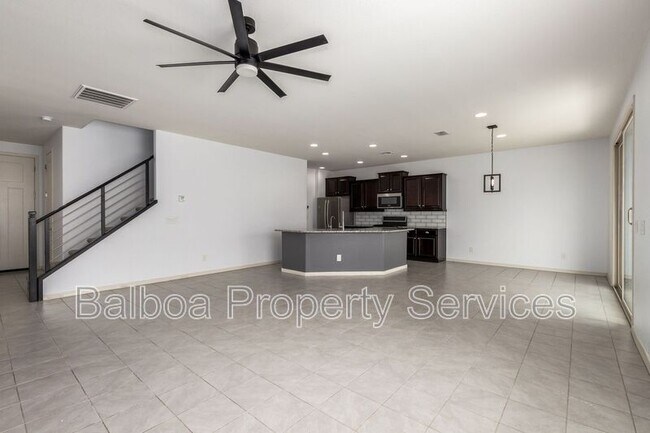 Building Photo - 5427 S Canyon Rim