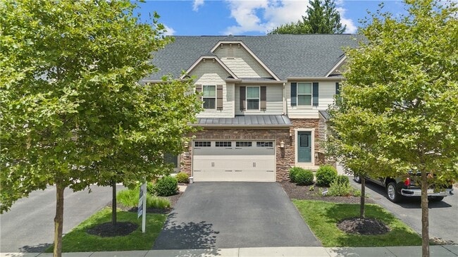 Building Photo - 433 Fairmont Dr