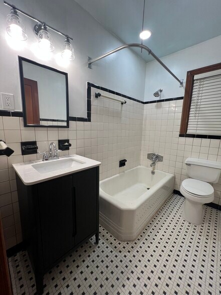 Bathroom 2 with Shower/Tub - 3880 Walsh St