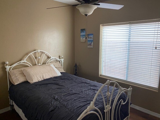 Building Photo - 7850 S Oriole Dr