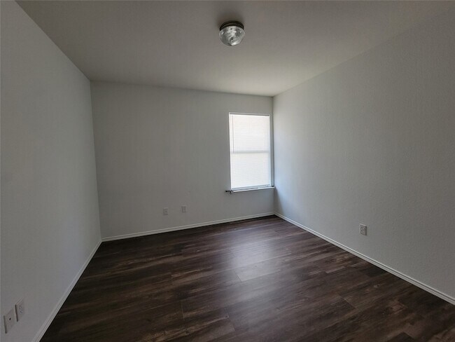 Building Photo - 5203 Mountain Spring Trail