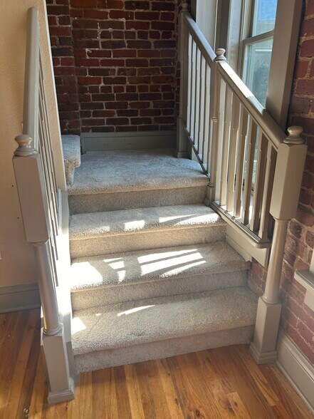 Building Photo - 3211 Zuni St