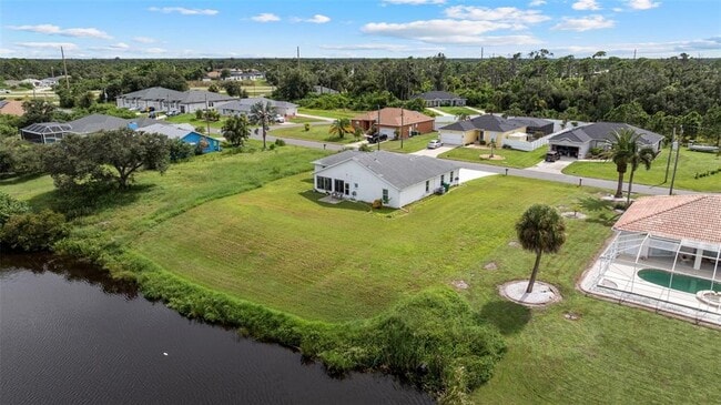 Building Photo - 6460 Blueberry Dr