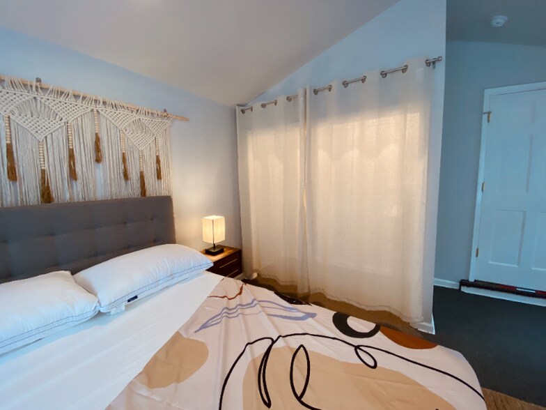 Building Photo - 300 Townsend St