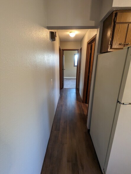 Building Photo - 705 2nd Ave NE