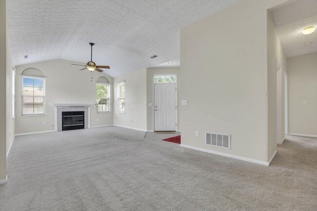 Building Photo - 7465 Red Maple Pl