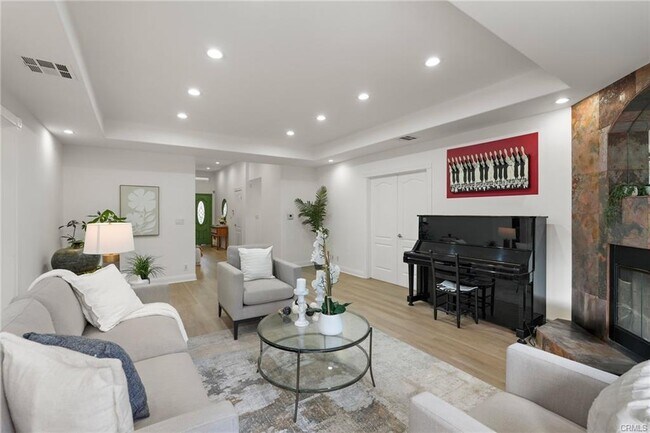 Building Photo - 18760 Wells Dr