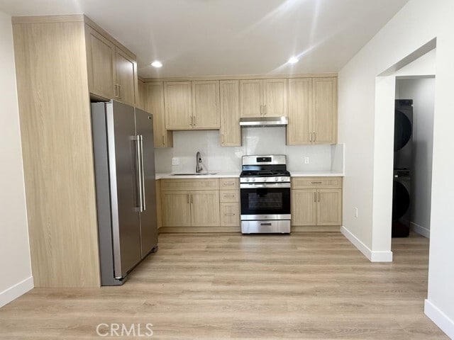 Building Photo - 2407 Grandeur Ave