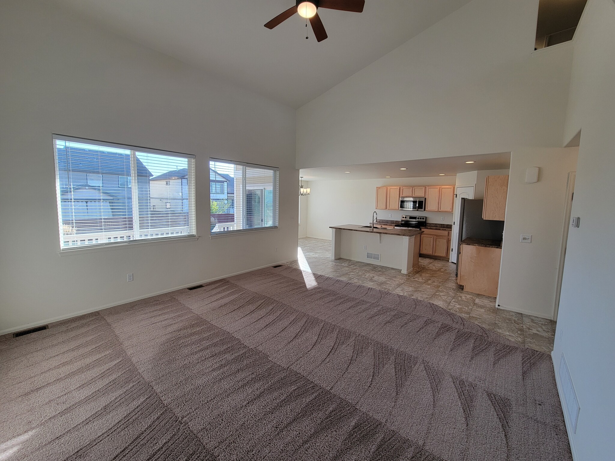 Building Photo - 2067 Moon Rise Dr