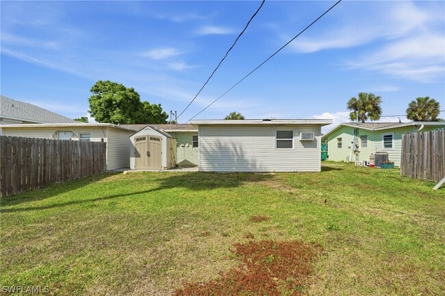 Building Photo - 530 92nd Ave N