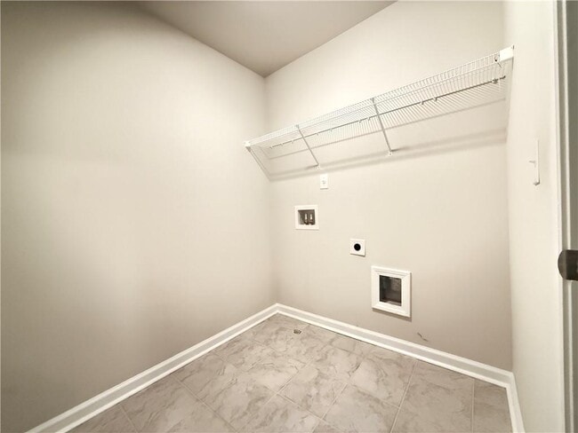 Building Photo - 3756 Davis Cir NW