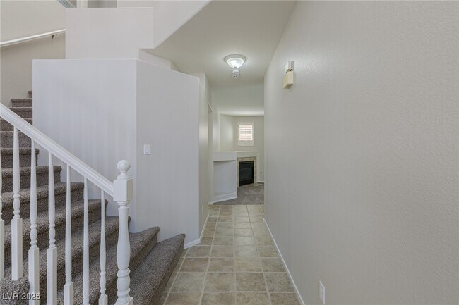 Building Photo - 2317 Sunrise Meadows Dr