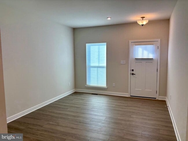 Building Photo - 88 Rosemary Wy