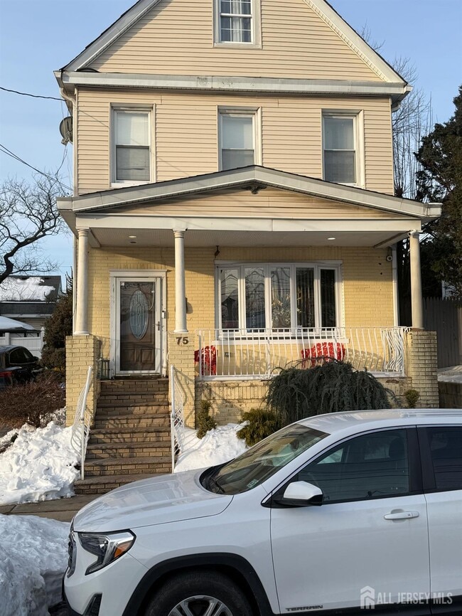 Building Photo - 75 Fulton St