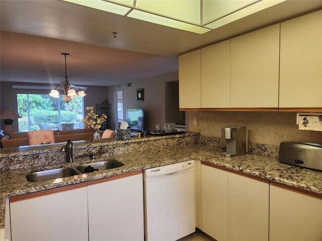 Building Photo - 6713 Stone River Rd