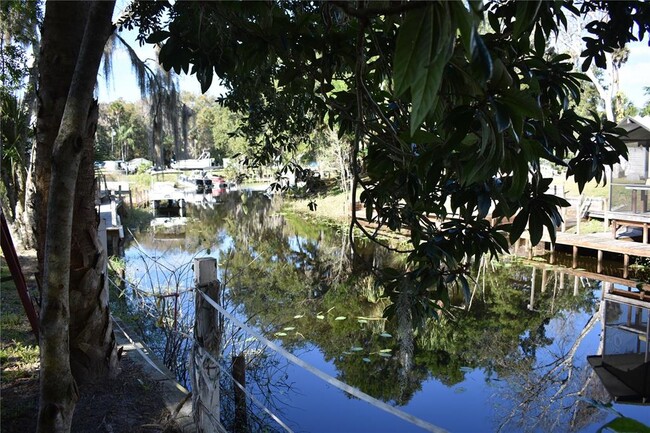Building Photo - 1954 Boat Club Rd