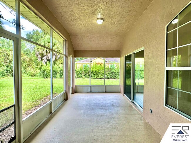 Building Photo - 7 Waywell Pl