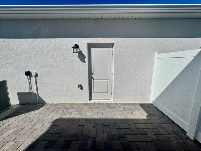 Building Photo - 2286 White Buffalo St
