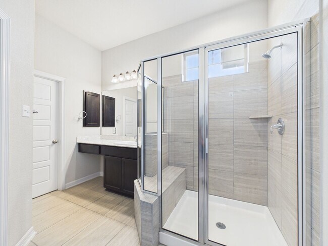 Building Photo - 2505 Meyer Cv