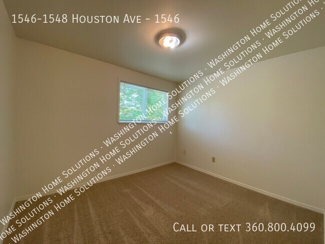 Building Photo - 1546-1548 Houston Ave-1546
