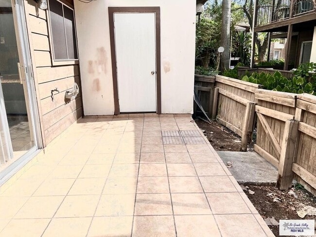 Building Photo - 2901 Central Blvd