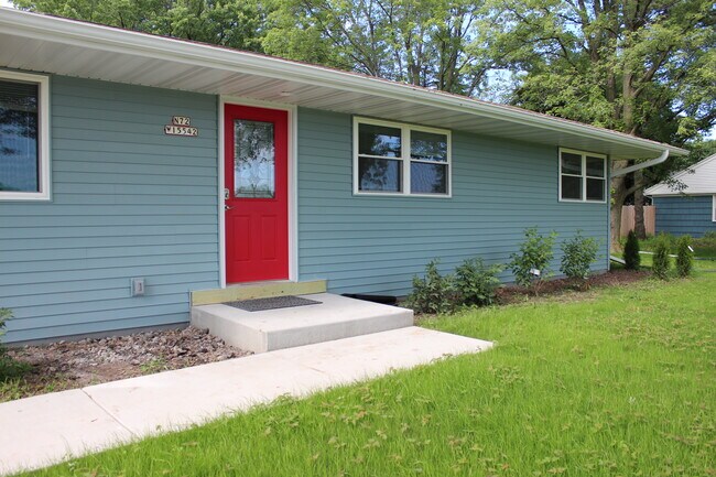 Primary Photo - 15542 Good Hope Rd