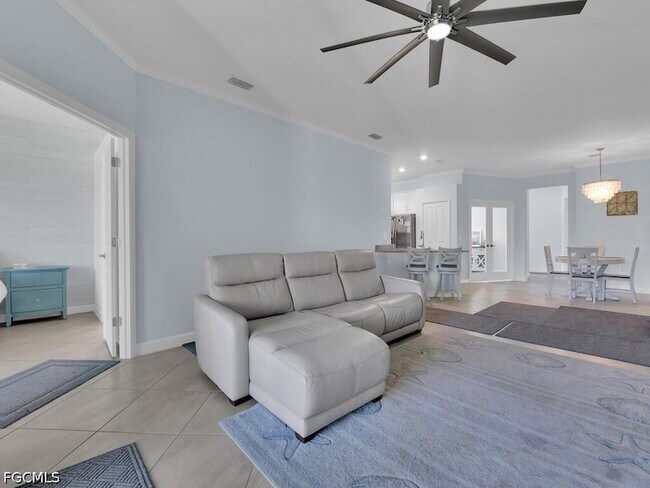 Building Photo - 14087 Winding Cedar Wy