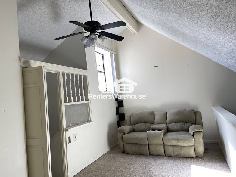 Building Photo - 5122 Puritan Cir