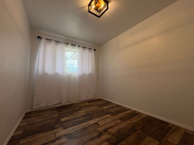Building Photo - HOME FOR RENT IN NORTHEAST EL PASO