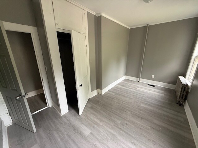 Building Photo - 404 Wooster Rd N