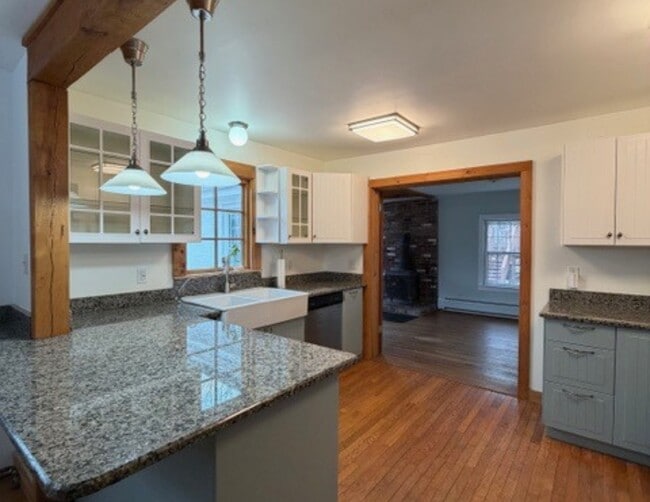 Building Photo - 43 Dublin Rd