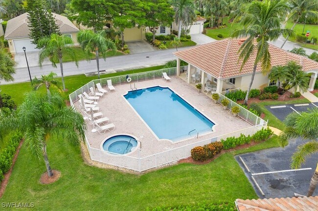 Building Photo - 28327 Hidden Lake Dr