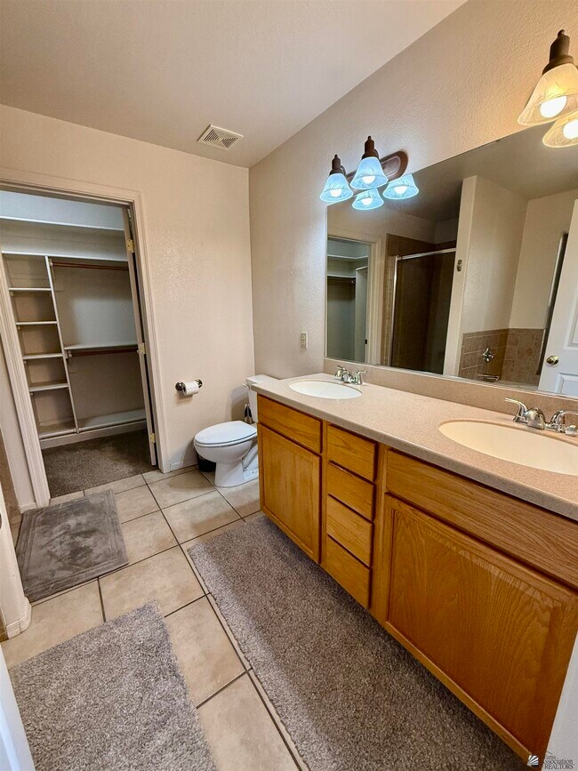 Building Photo - 11785 Calle Gaudi