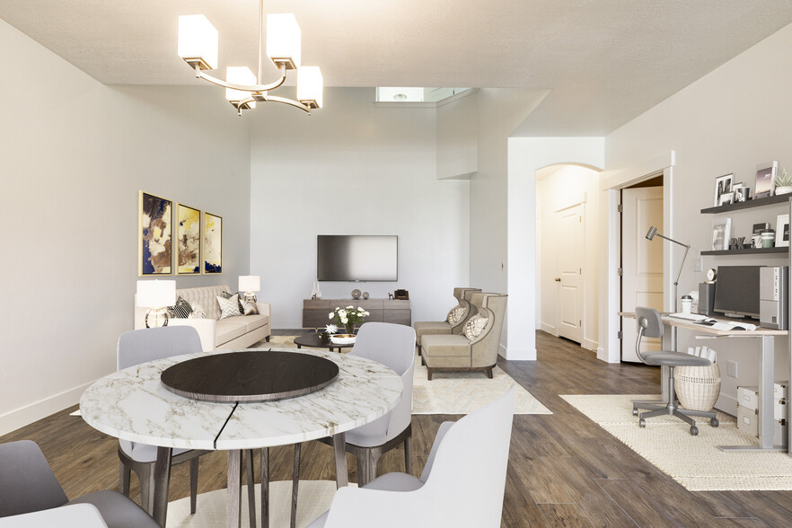 Virtual Great Room - 12981 S Oberon Ln