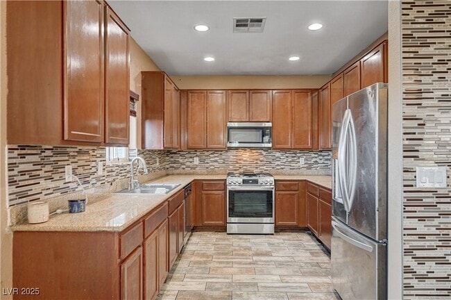 Building Photo - 5674 Diamond Palm Ct