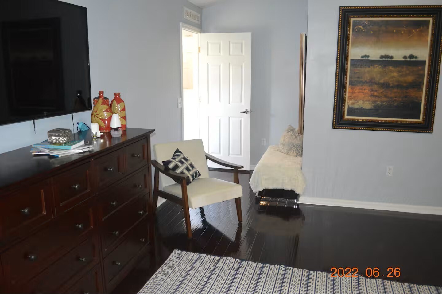 Bed 1 - 12 Fircrest Ln