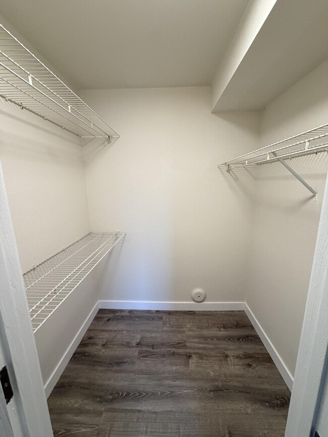 Building Photo - 1701 Hanover Blvd