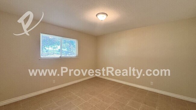 Building Photo - 14313 Osage Rd