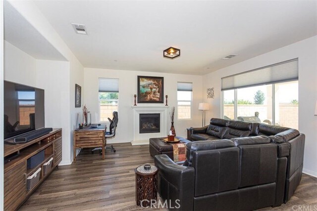 Building Photo - 24125 Montecito Dr