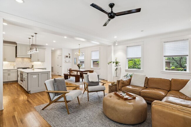 Building Photo - Great East Nashville house-close to 5 Poin...