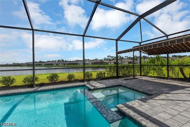 Building Photo - 10883 Timber Creek Dr