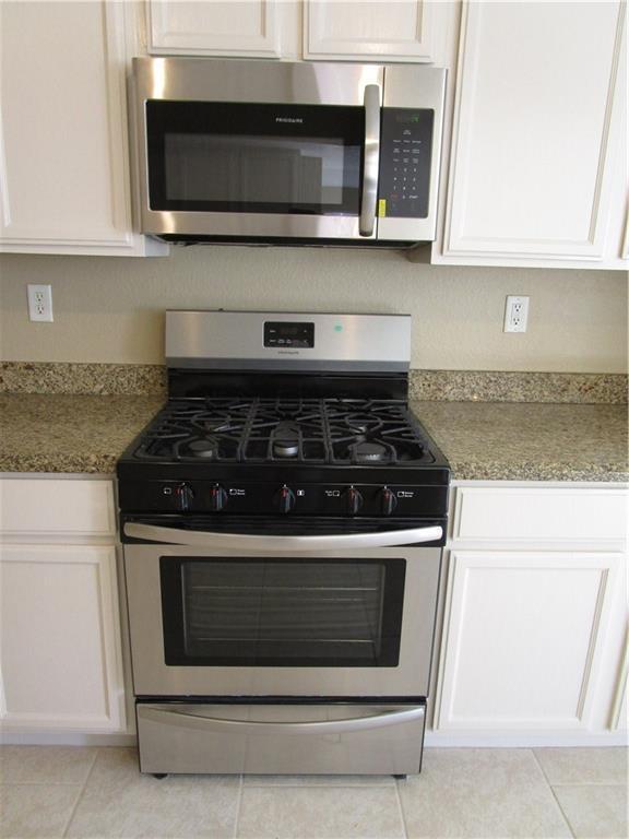 Building Photo - 4480 Loma Diamante Dr