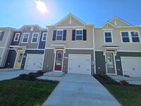 Building Photo - 222 Clement Lp