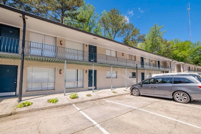 Building Photo - 1676 Briarcliff Rd NE