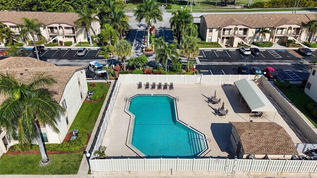 Building Photo - 9466 Boca Cove Cir