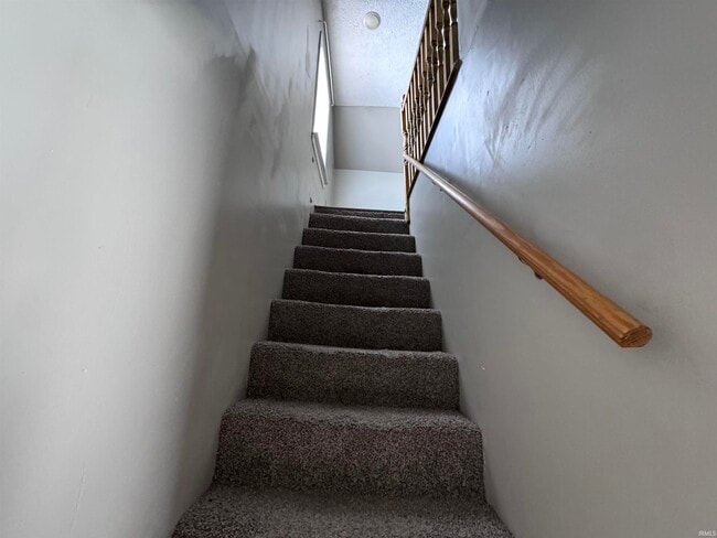 Building Photo - 2112 W 11th St