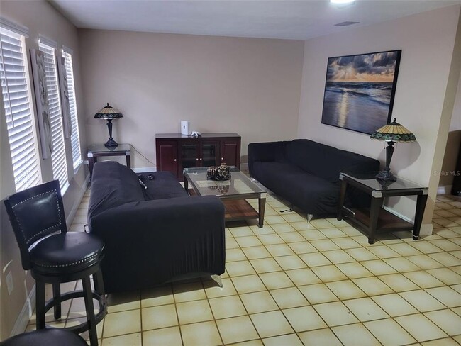 Building Photo - 7530 Judith Crescent