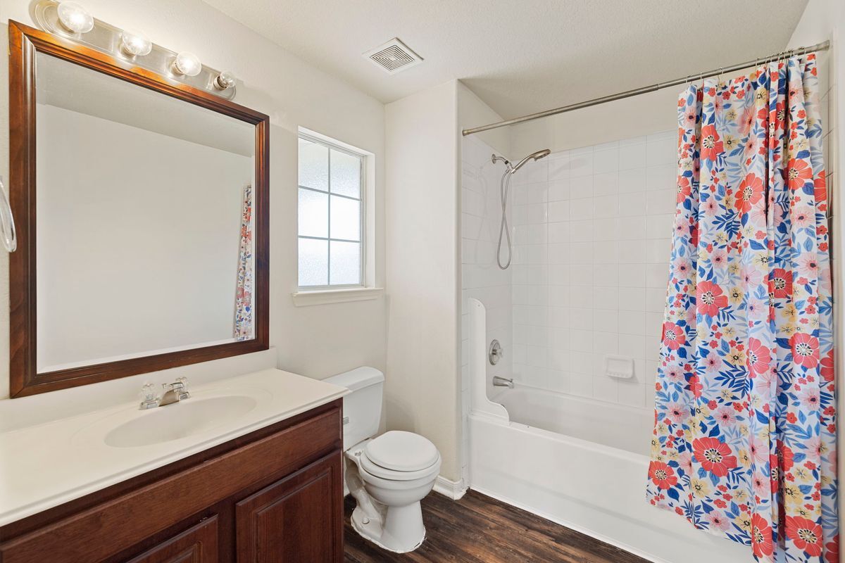 Building Photo - 26122 Parkman Grove Dr