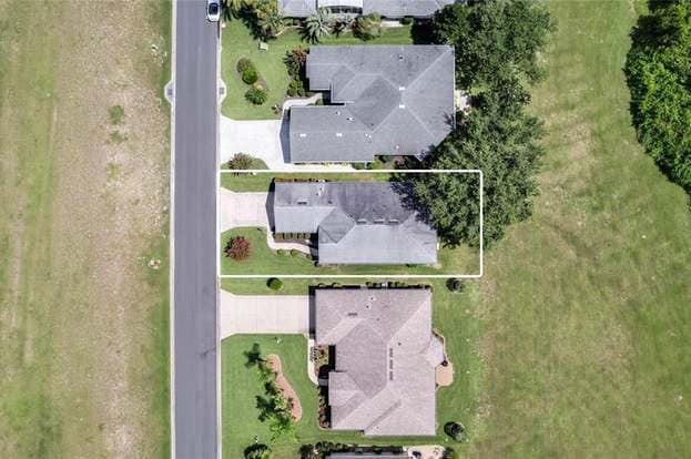 Building Photo - 5316 Sir Churchill Dr