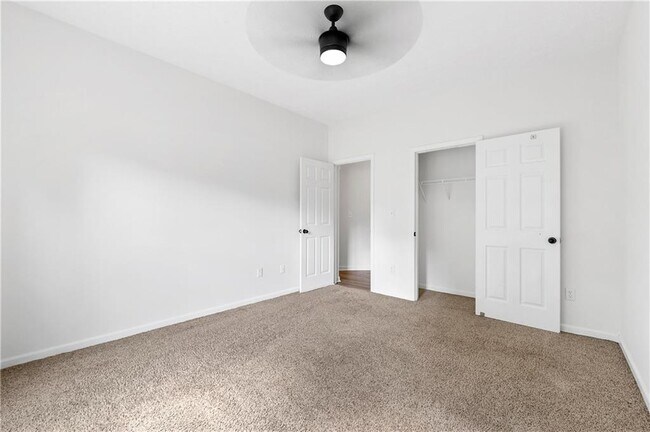 Building Photo - 1525 Keystone Dr